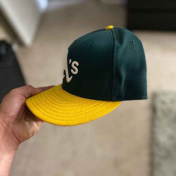 A's New Era fitted hat - Picture 2 of 4